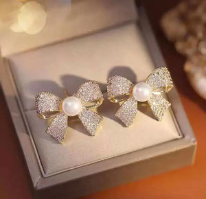 Funky Antique Plated Zircon Earrings - 2 Pcs Stylish Jewelry for WomenFunky Antique Plated Zircon Earrings - 2 Pcs Stylish Jewelry for Women